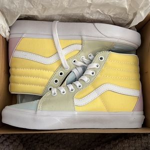Vans Sneakers “BRAND NEW”